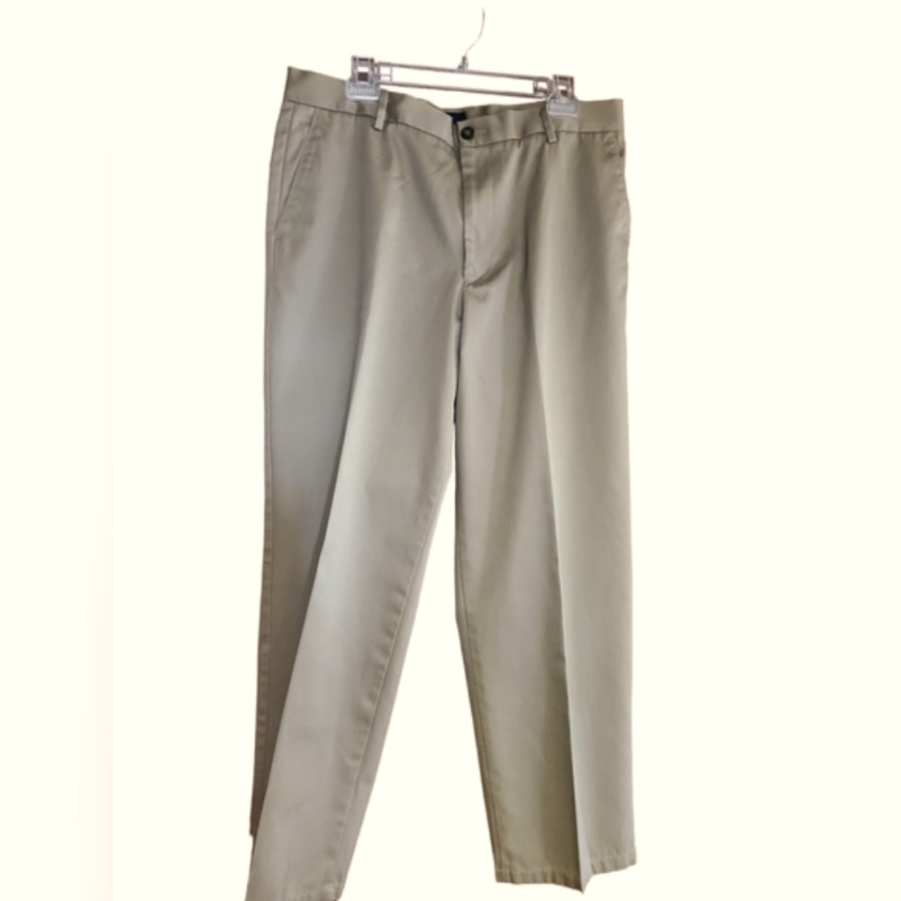 Dockers Signature Khaki D3 Tan, Size 36/31